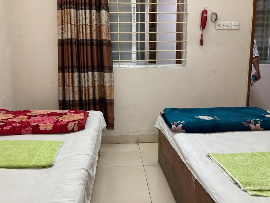Hotel New Royal Palace Dhanmondi 达卡 外观 照片